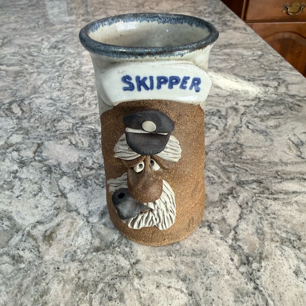 Skipper Captain Stoneware Pottery mug